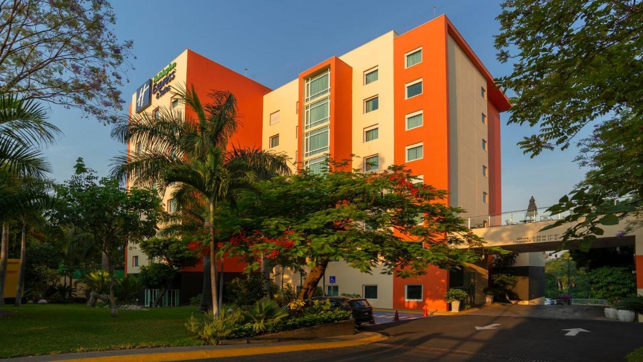 Holiday Inn Express & Suites Cuernavaca, An Ihg Hotel Bagian luar foto