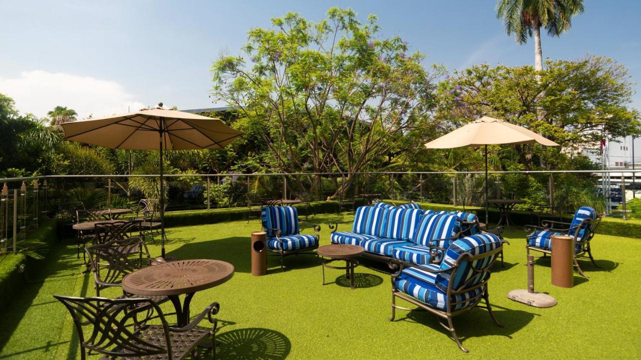 Holiday Inn Express & Suites Cuernavaca By Ihg Bagian luar foto