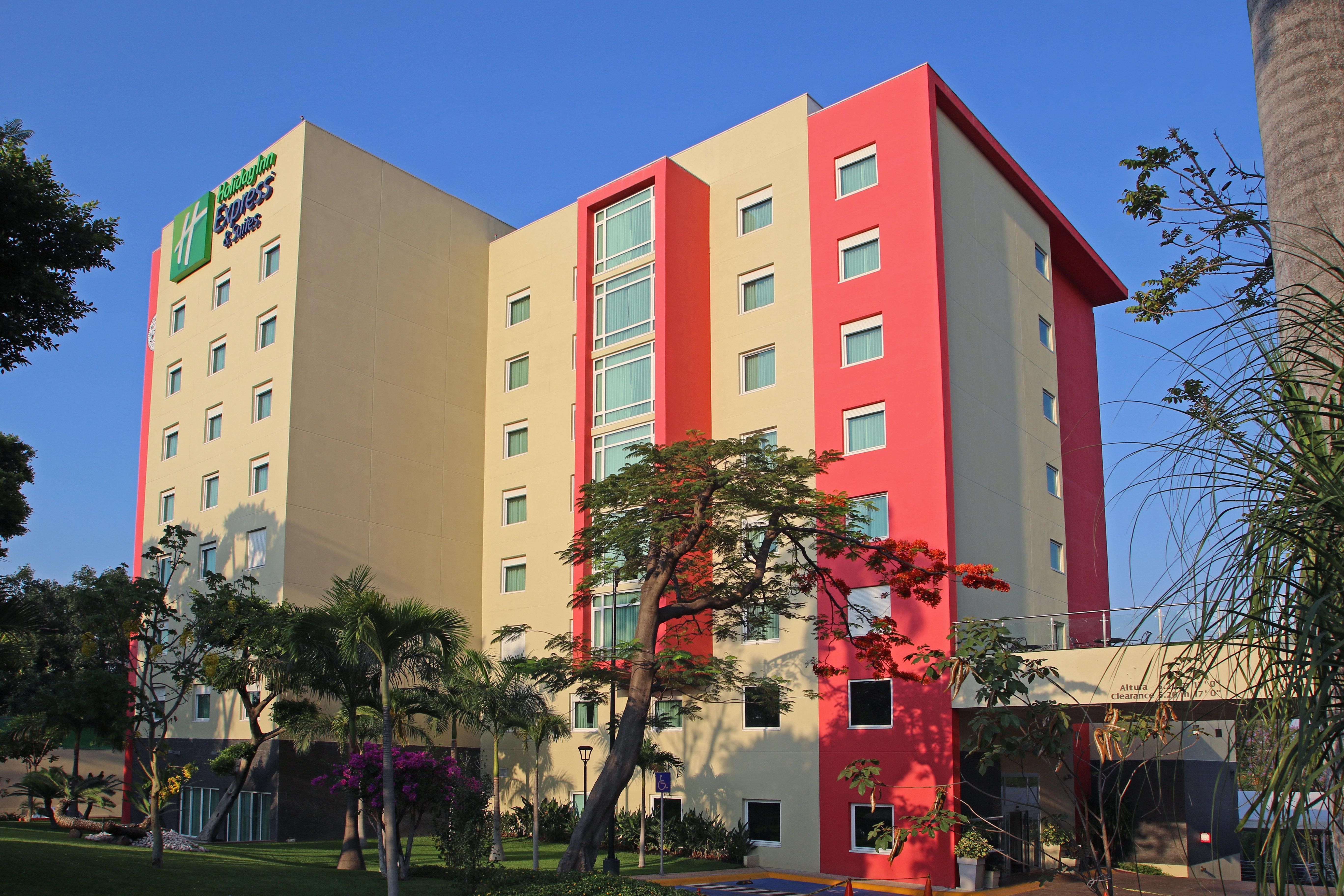 Holiday Inn Express & Suites Cuernavaca By Ihg Bagian luar foto