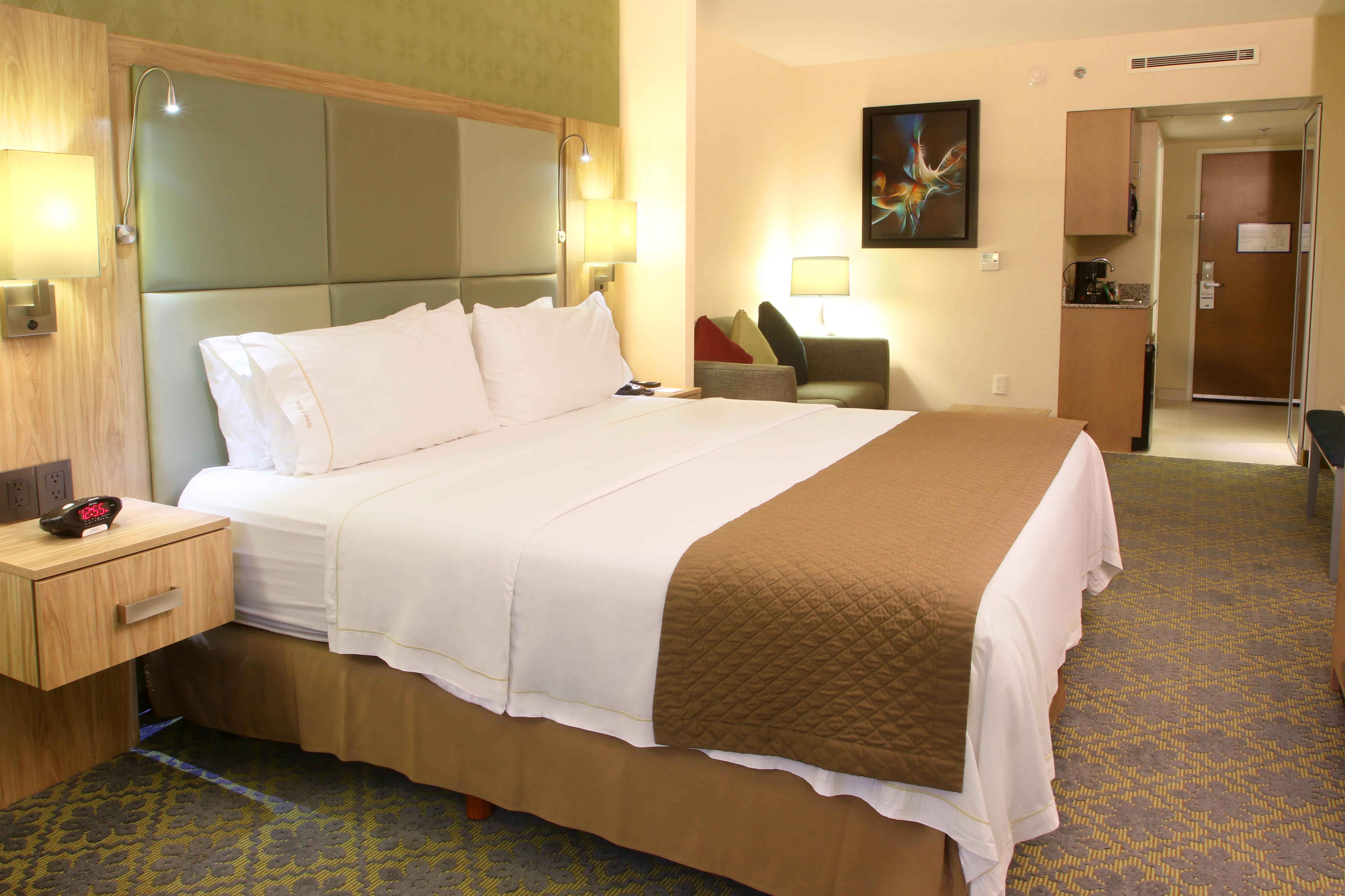 Holiday Inn Express & Suites Cuernavaca By Ihg Bagian luar foto